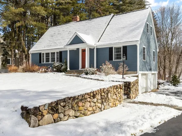 34 Meadow Dr, Sudbury, MA 01776