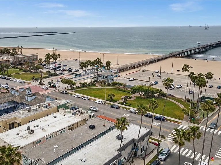 805 Ocean Ave — Photo 28