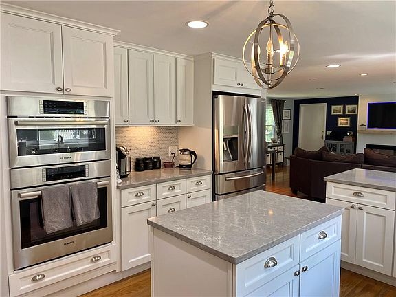 2nd image of 151 Cindyann Dr