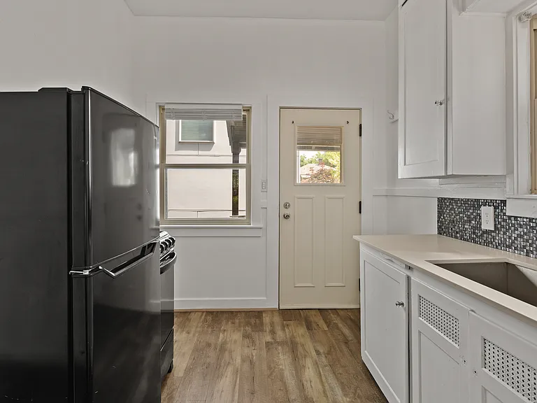 6620 Carleton Ave S #C — Photo 18