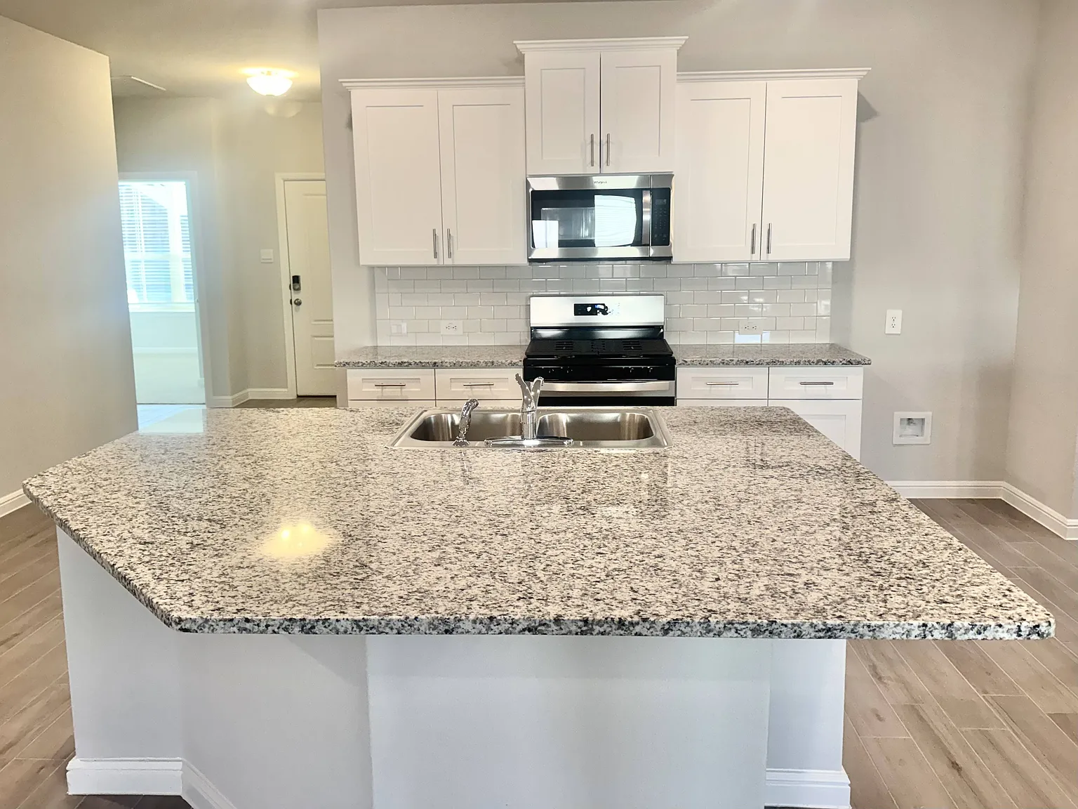 1215 Rockwater Drive — Photo 4