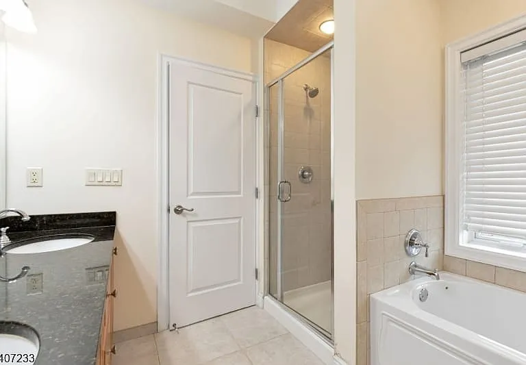 453 Springfield Ave — Photo 17