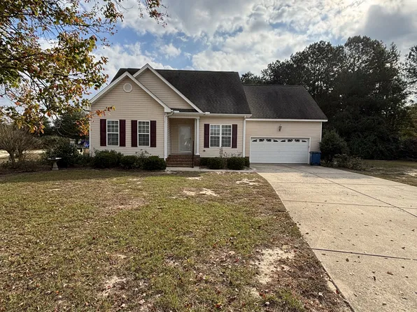43 Turnbury Ct, Dunn, NC 28334