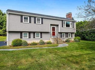 8 Juniper Brook Rd, Northborough, MA 01532