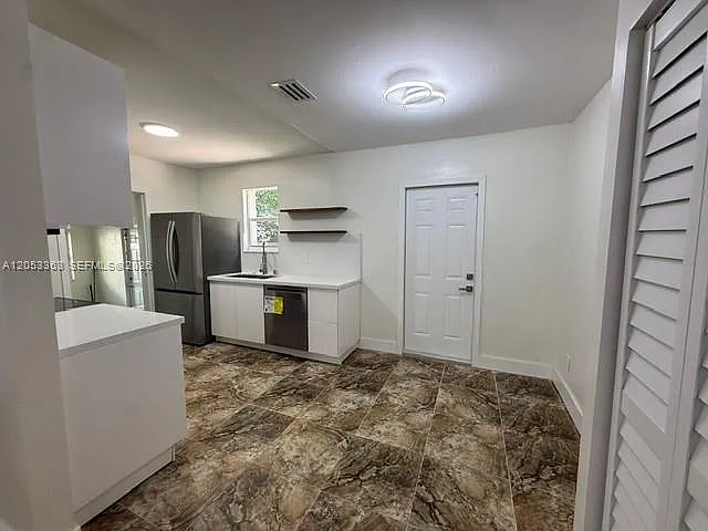 1121 NW 56th St — Photo 10