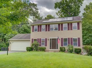 11 Princeton Ave, Halfmoon, NY 12065