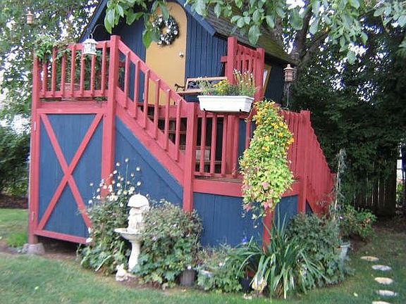 Playhouse