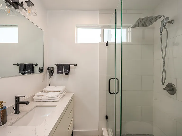 3405 Schooner Ave #2 — Photo 27