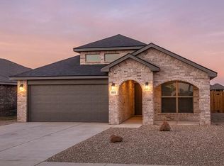 2413 Bryan Ave, Wolfforth, TX 79382