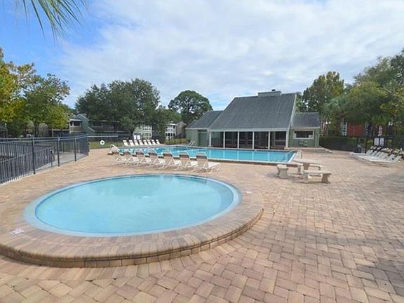 2nd image of 5113 Eaglesmere Dr #32-D09