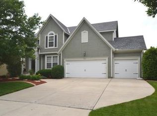 5331 W 160th St, Overland Park, KS 66085