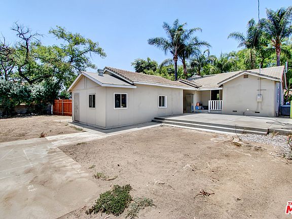 5th image of 2315 Fremontia Dr