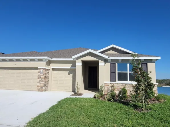 2128 Warren Acres Blvd, Wesley Chapel, FL 33543