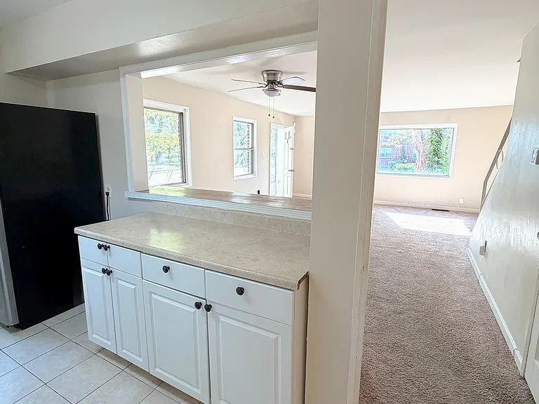 5301 62nd Ave — Photo 3