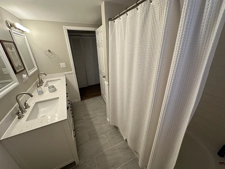 1332 Campbell Ave #1 — Photo 24