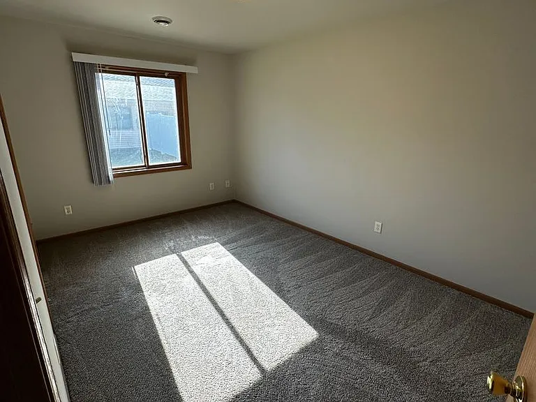 2818 Prestige Ct — Photo 9