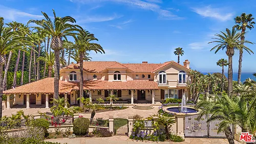 7160 Dume Dr Photo 1