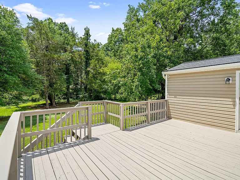 206 Woodale Dr — Photo 27