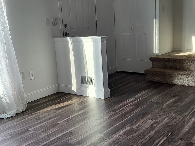 37435 Colonial Dr — Photo 2