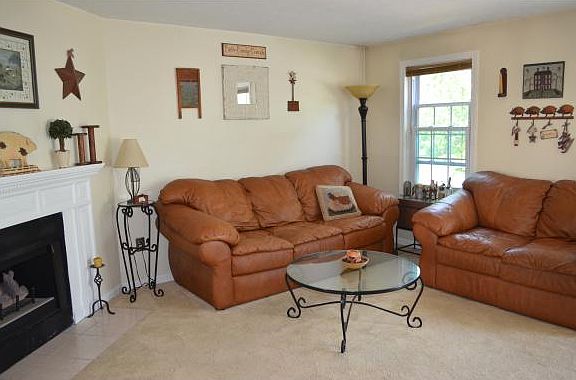 2nd image of 22 Wyndmere Dr #22