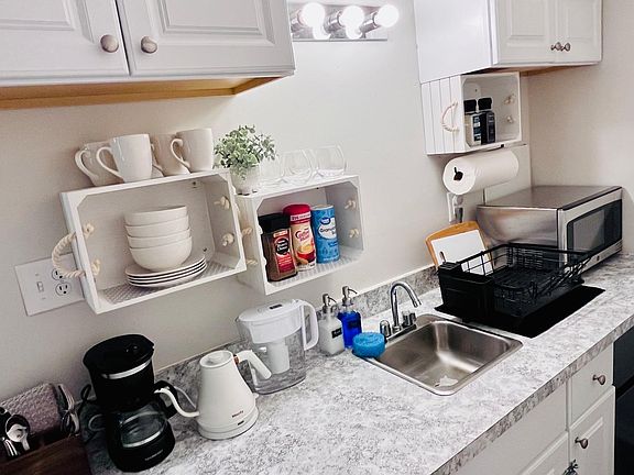 Kitchenette