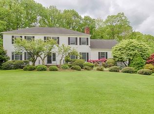 15 Orchard Dr, Randolph, NJ 07869