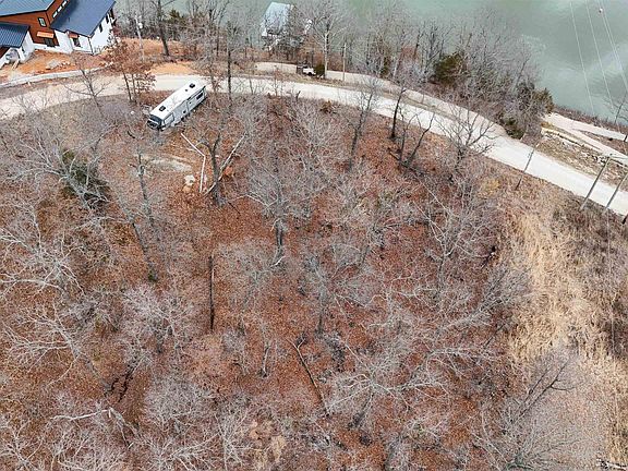 3rd image of 30664 Boyd Rd
