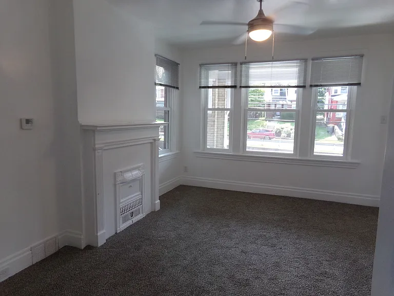 2830 Broadway Ave #2 — Photo 4