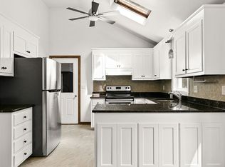 79 Bretwood Ln, Centerville, MA 02632