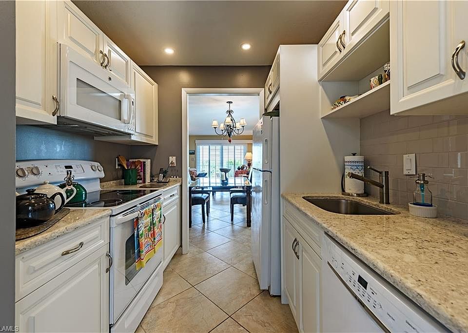 1st image of 1300 Gulf Shore Blvd N APT 702