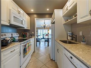 1300 Gulf Shore Blvd N APT 702, Naples, FL 34102