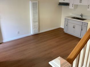 1516 N Stanton Pl APT 4, Long Beach, CA 90804