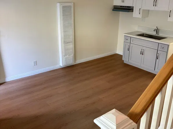 1516 N Stanton Pl APT 4, Long Beach, CA 90804