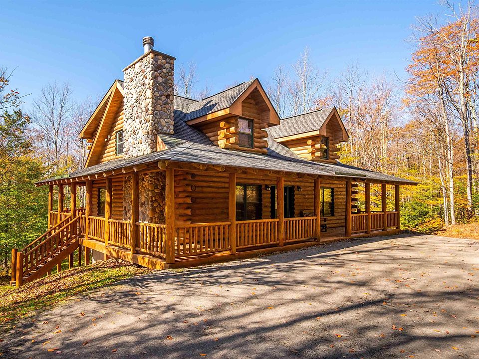 1st image of 567 Ridge Rd
