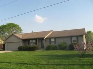 10105 E Sunset Dr, Selma, IN 47383
