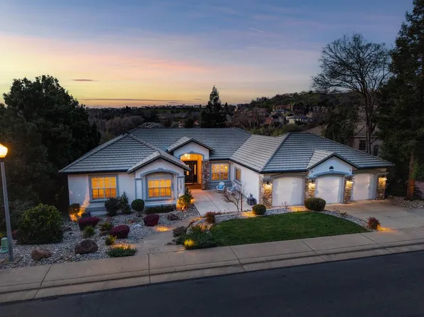 2367 Clubhouse Dr, Rocklin, CA 95765
