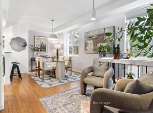 350 Gerrard St E #4, Toronto, ON M5A 2G7