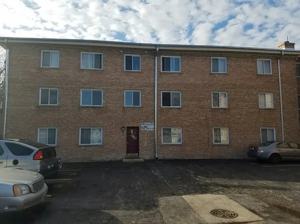 609 24th Ave APT C2s, Bellwood, IL 60104