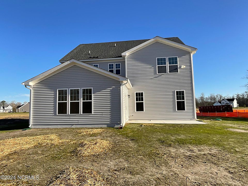 2nd image of 102 Evan Court