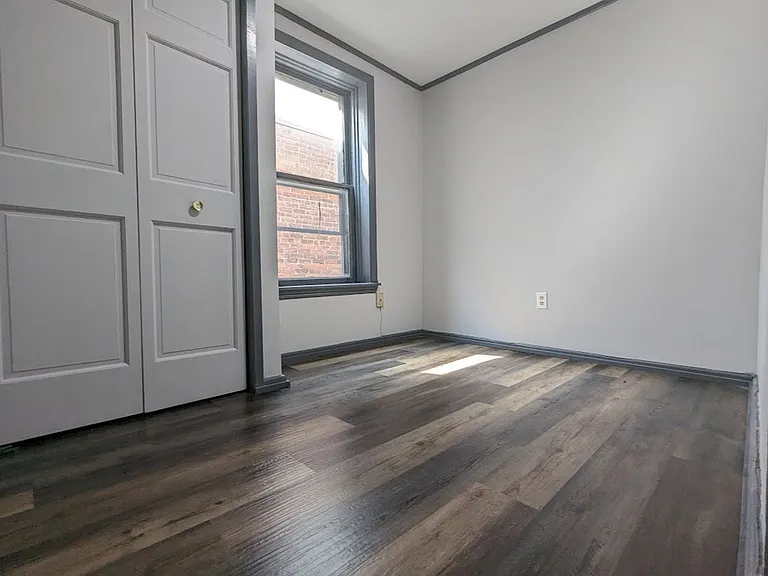 47-49 Vliet St — Photo 3