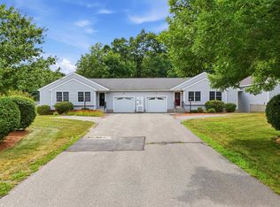 15 Rainbow Drive, Londonderry, NH 03053