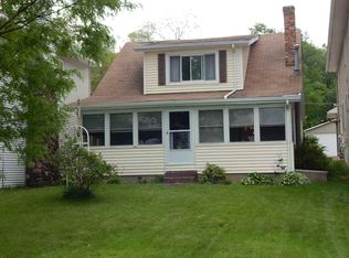 1271 Charlotte Landing Rd, Springport, MI 49284