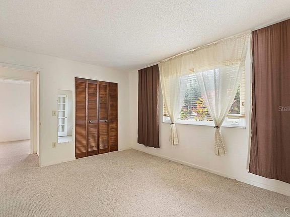 4th image of 6328 Timucuans Dr