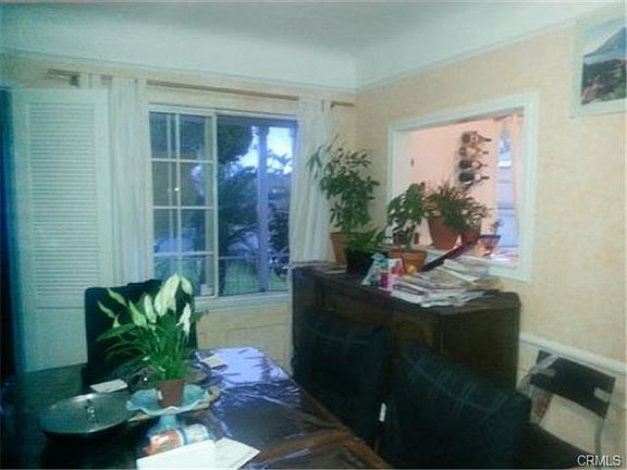 4th image of 1125 S. Grevillea