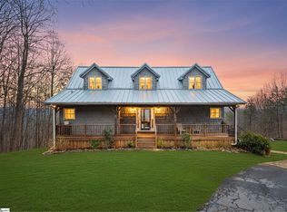 523 Upper Springs Rd, Pickens, SC 29671