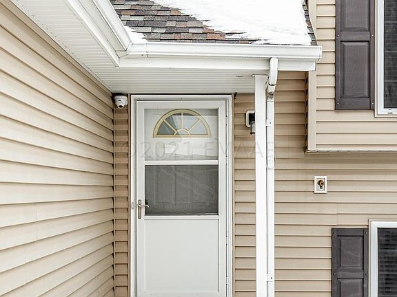 2nd image of 1856 13th St E