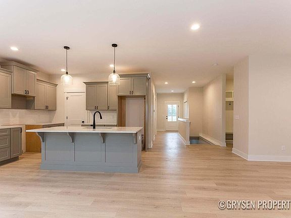 3rd image of 6767 Sheldon Crossing Dr #59