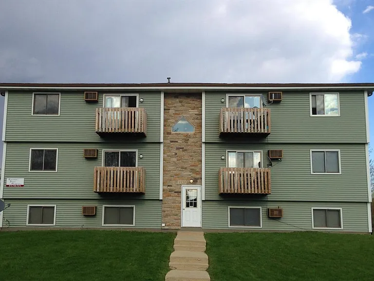 1110 S Cross St #1 — Photo 1