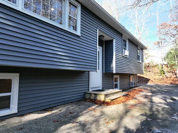 724 Sandwich Rd, East Falmouth, MA 02536