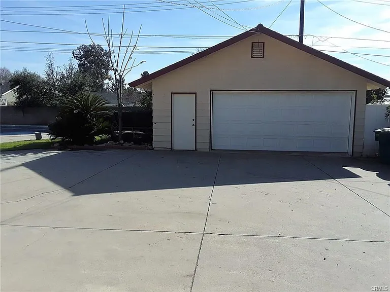 734 W Silver Tree St — Photo 19